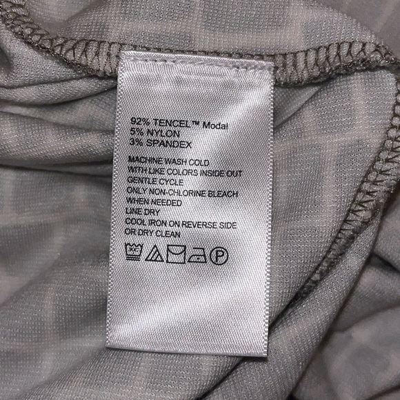 Womens' Hawaiian Tommy Bahama dress size small petite - Picture 8 of 8